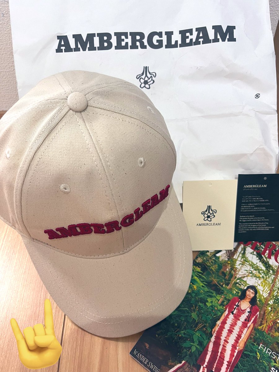 hana5936's tweet photo. 届いたー🧡
後ろのサイズ調整しやすいし、ツバ長めだからめっちゃ良い!
頭のハチ大きめでも余裕だわコレ🤭
#AMBERGLEAM
#優里 のインスタで出てたやつ https://t.co/OAVzP7ja30