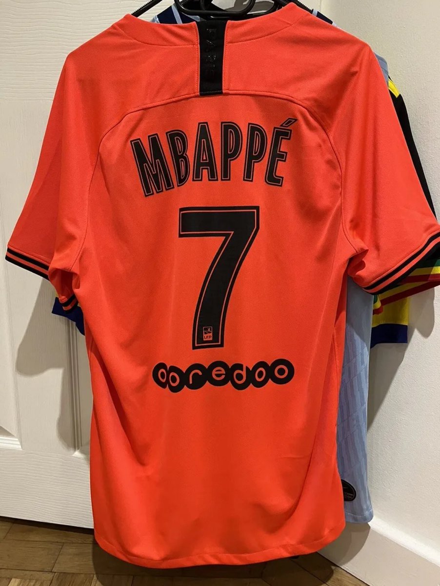 APVine's tweet photo. @shirt_x - Dortmund 21/22 third, BNWT, £35 posted
- PSG x Jordan collab 19/20 ‘infrared’ away, Excellent cond., £60 posted https://t.co/VoZfMZKn5K