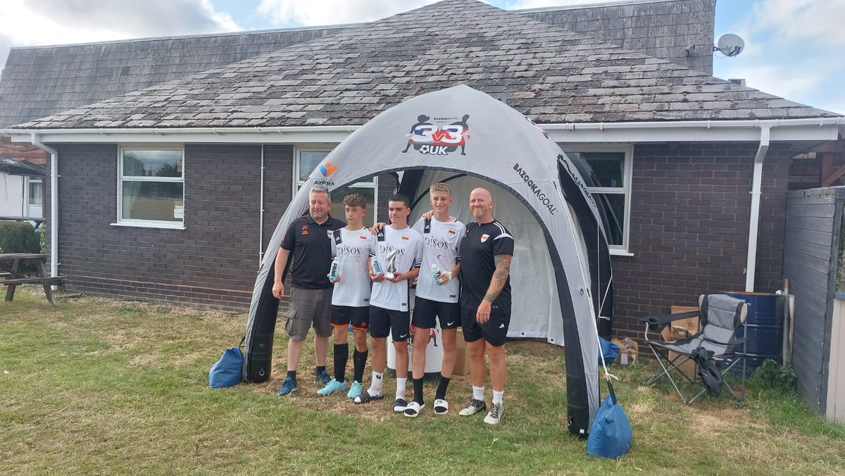 Congratulations to all our Winners that qualified for the <a href="/3v3Uk/">3v3UK</a> Nationals at St George's Park😀 

U7-Oxford yellows
U8-Frampton Reds
U9-PPA
U10-Drayton Blues
U11-Oxford city
U12-Wiltz ballerz
U13-Sutton Town 
U14-Lion Rock
U15-Ewyas Harold

#PRIMEHydratesfuels3V3UK