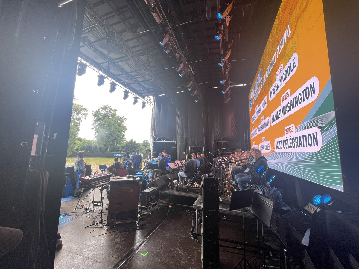 Big Band!!!
<a href="/RadioTSFJAZZ/">TSFJAZZ</a> 
#TSFJAZZ