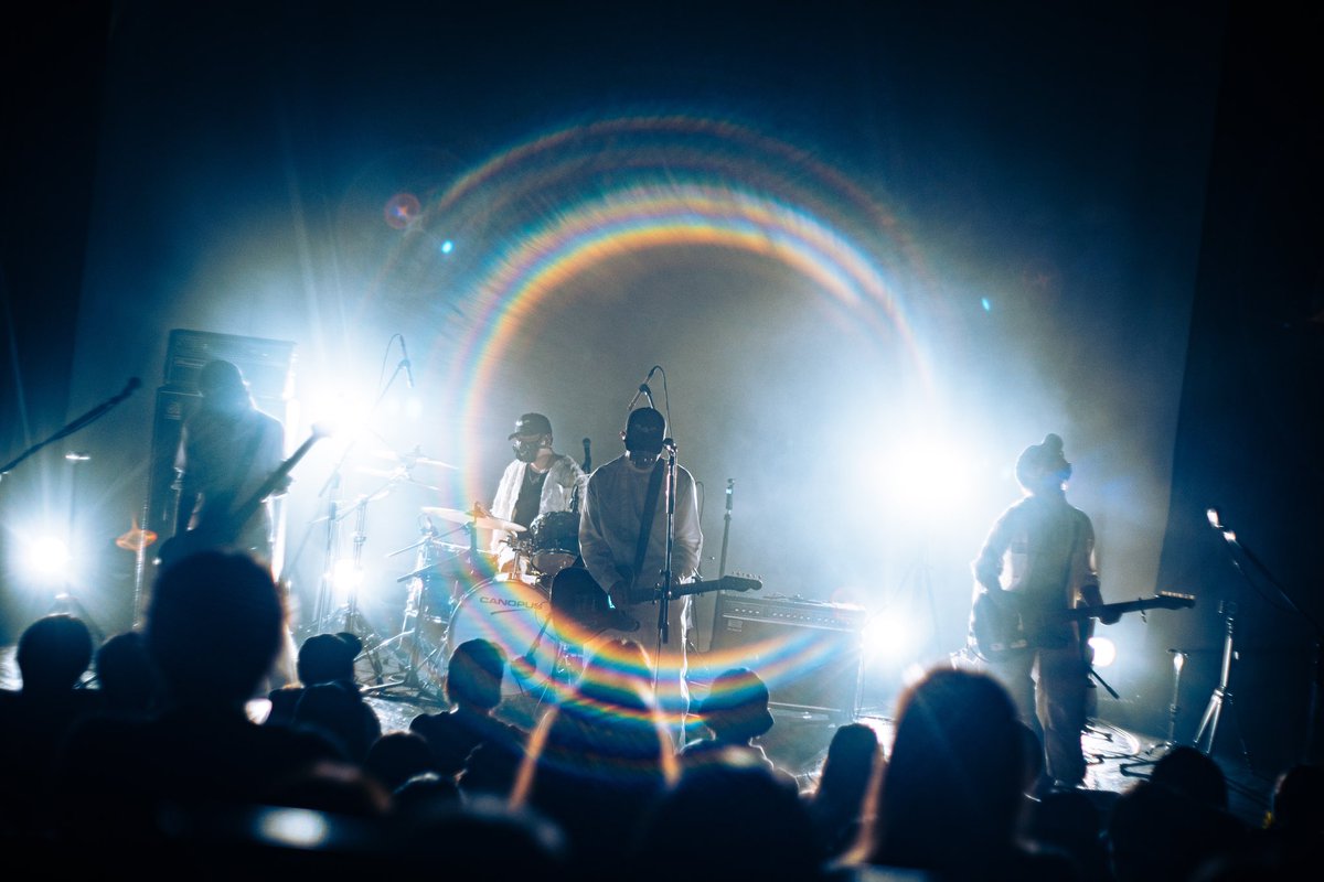 改めましてワンマンライブ サマーロイド来てくれたみんな本当にありがとう、最高の夏の思い出ができました
Crab 蟹 Clubと夏、そこから生まれる全てで渋谷WWWが埋めつくされているようで、そんな空間をたくさんの人と共有することができて幸せな時間でした

photo : ＠_yuuukiii13