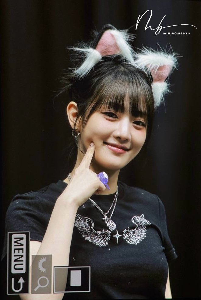 minibomb0311's tweet image. 250706 민니 프리뷰
Cutest cat in the world🐱🐱🐱
#IDLE #GIDLE #여자아이들 #아이들 #민니 #MINNIE #มินนี่