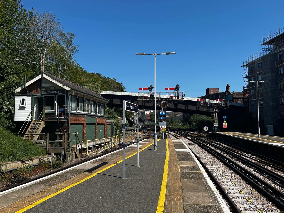 Hastings Semaphores (Submitted by Phil Riley)
#SignalOfTheDay