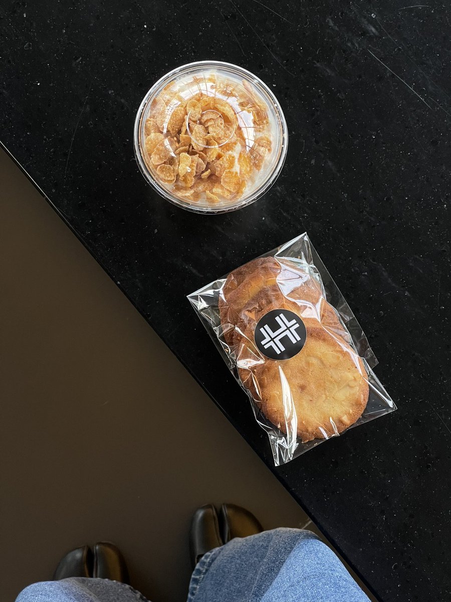 tenderuin's tweet image. today’s cafe run