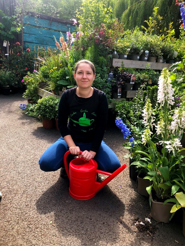 Here’s Aleks our proud Assistant Plant Area  Manager with some of her babies!
#gardencentre #since1983 #socialenterprise #camdentown #northlondongardeners #gardenlovers #trainingandemploymentopportunities #house_plant_ community