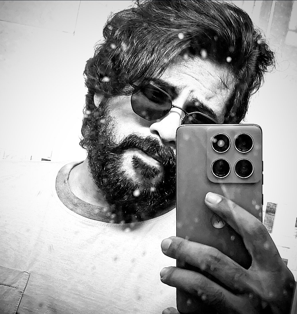 Like hero  🔥                      His fan 🤟
Bless me guys 🙏