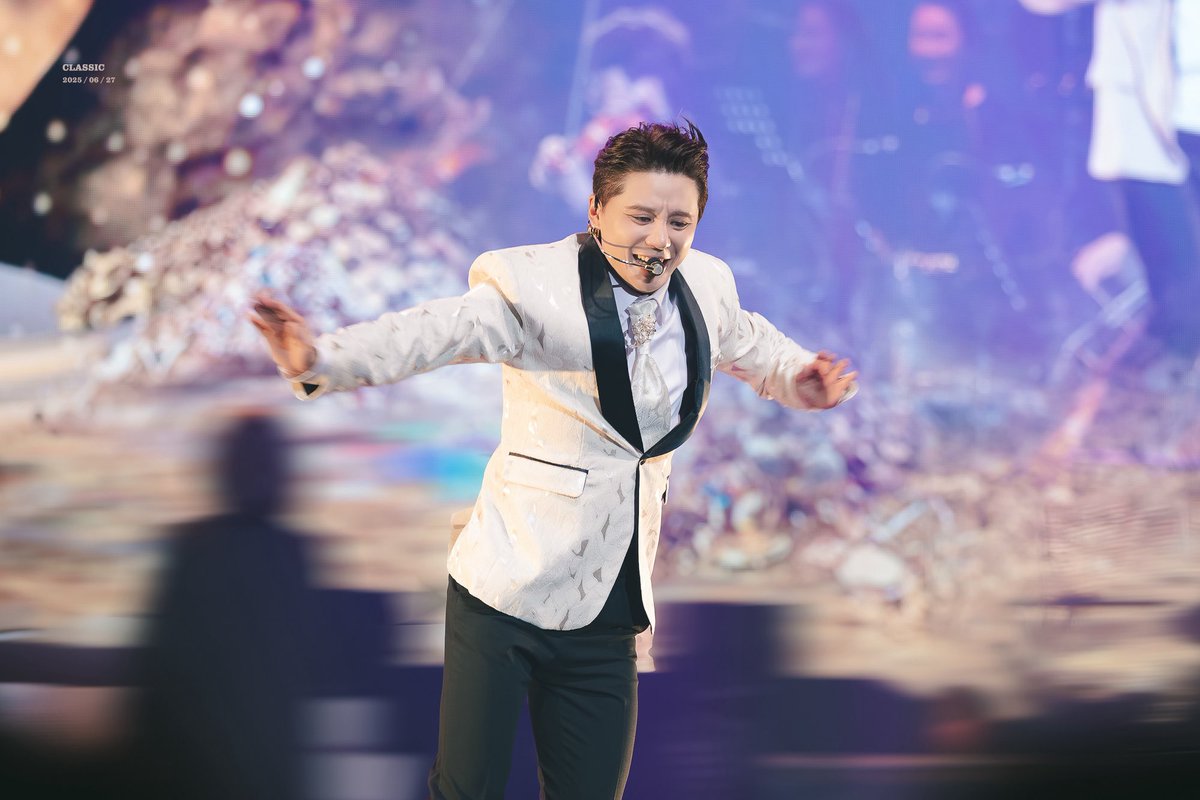 250627 PALMTREE ISLAND 3rd GALA CONCERT #XIA #김준수
in.leaplis.com/2453