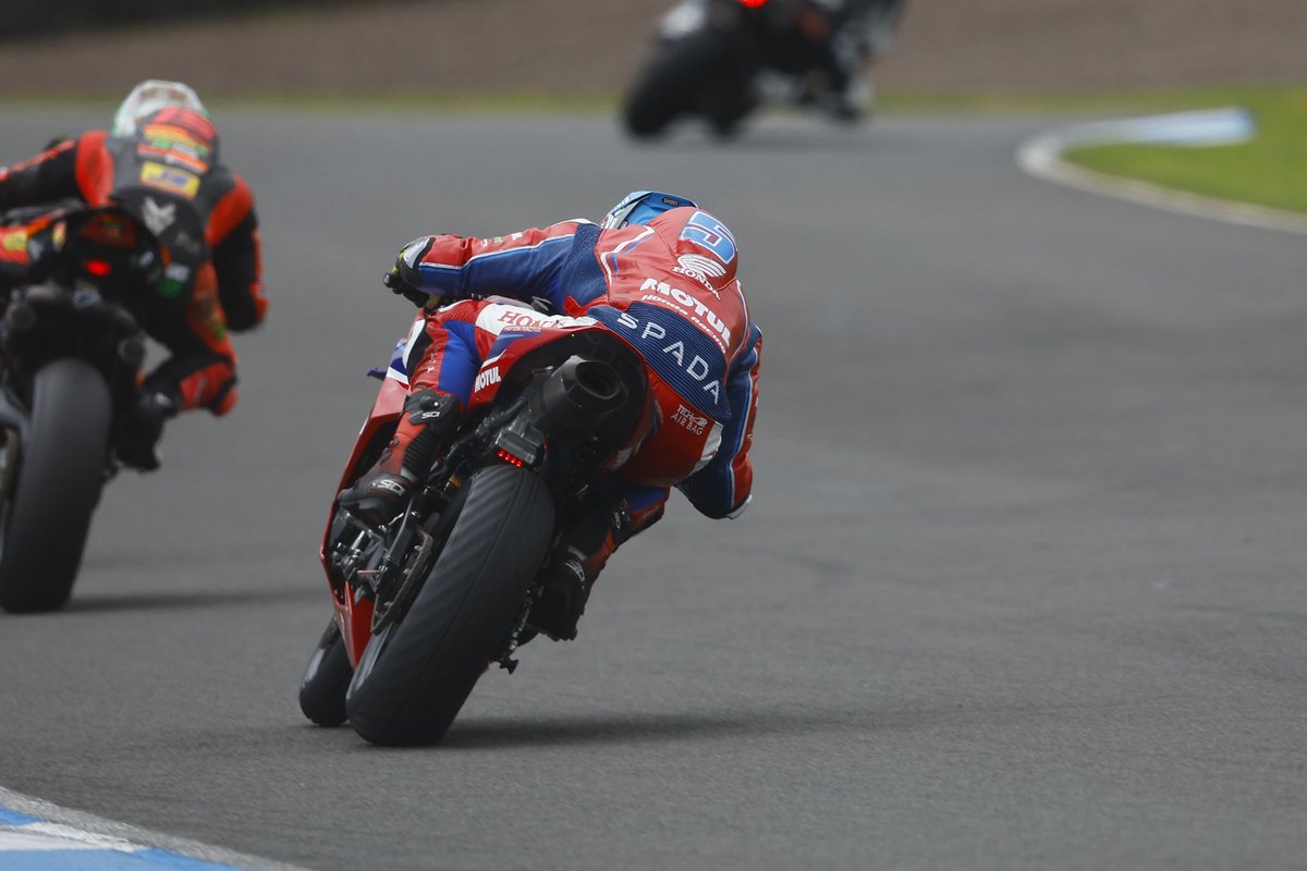 Morning Warm-up is complete for Supersport runners <a href="/krcircuit/">Knockhill Circuit</a> 

<a href="/JackKennedy14/">Jack Kennedy ☘️</a> - P1 💪
<a href="/deanharrisonTT/">Dean Harrison</a> - P5 👏

#HondaRacing #CBR600RR