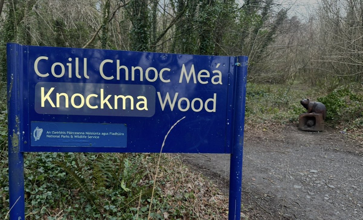 EPCDarrenForde's tweet image. All Solar Emergency EPCs are registered with the  @AmbulanceNAS using #Loc8Code. 
Designed to blend into the Background BUT Designed to be Located in an Emergency  24/7 !! 
( Thank you @SeanCanney)
#FireExtinguisher
#TraumaKit 
#Defibrillator
#HypothermicKit 
#lifeJacket 
#Trauma