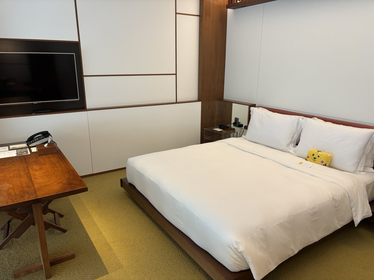 charlieb_lucy's tweet image. 安定のAndaz Tokyo. Gymの開放感が◎