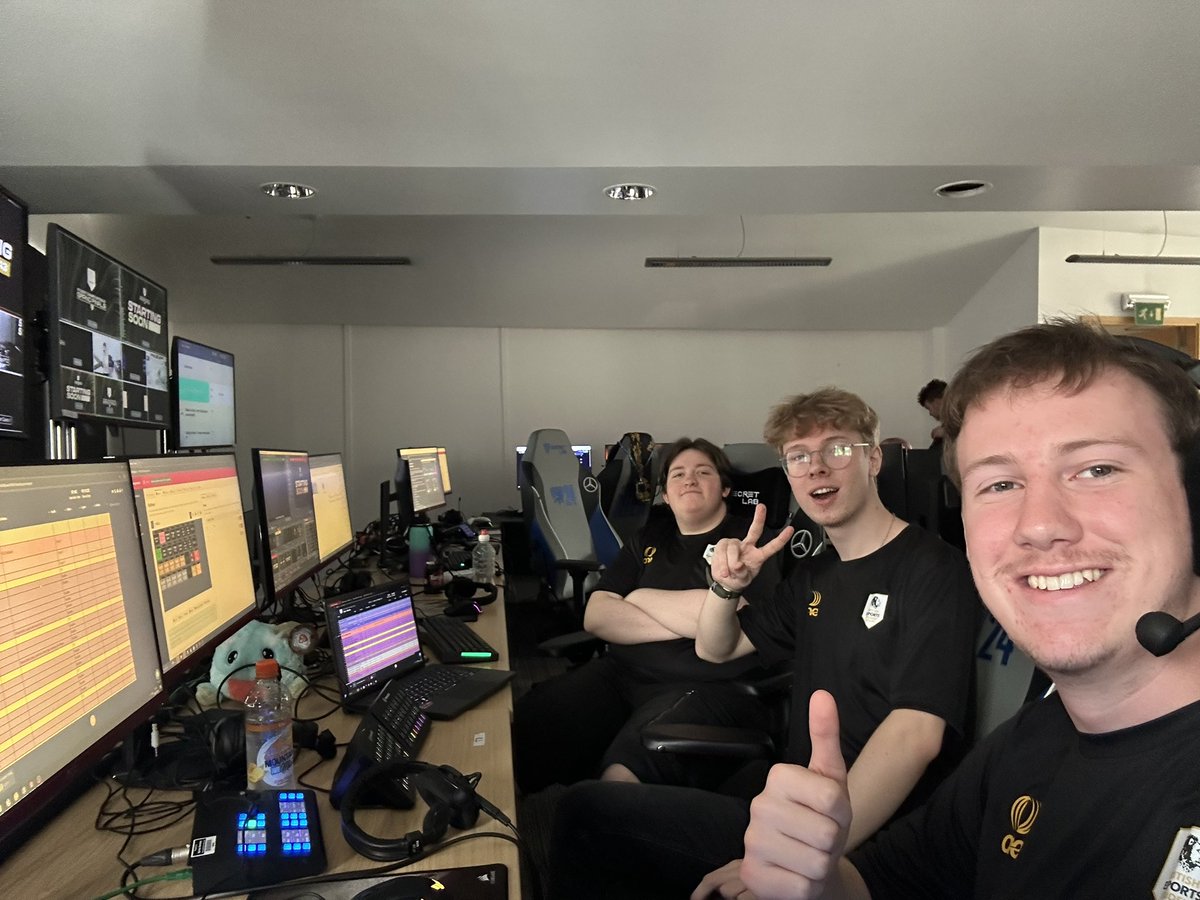 Finnlo Merry tweet media