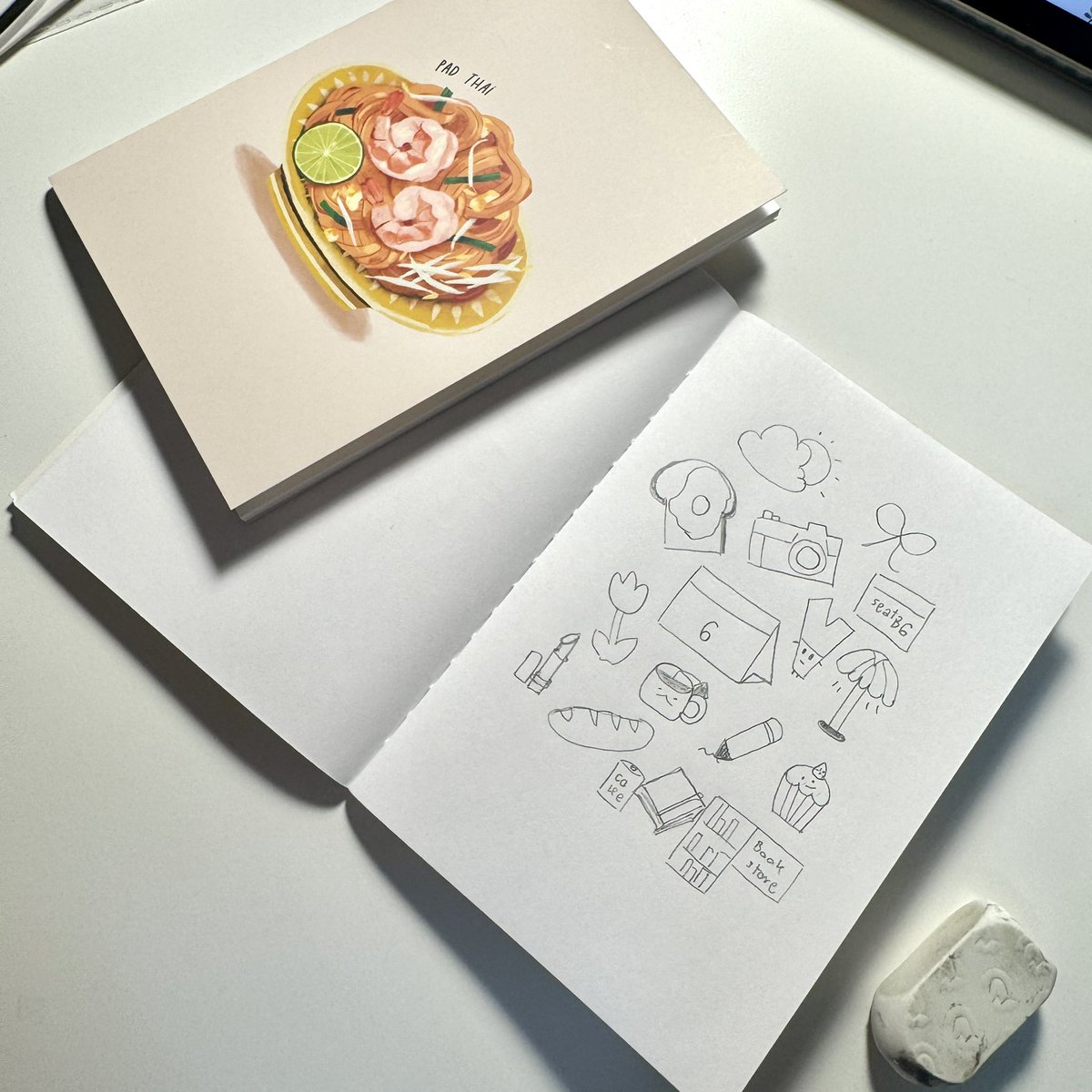 withKhonchanart's tweet image. รีวิวให้ตัวเอง 1 วัน ด้วยการวาดรูปเล็ก ๆ เก็บไว้ในสมุดเล็ก ๆ แต่ความแข็งแรงน้องไม่เล็กเลย ! เพราะผูกปมด้วยมือ วิธีการแบบเย็บสันด้าย 🪡🤏🏻 

#notebooks #thaicraff #idea #inspired #mewithkhonchanart