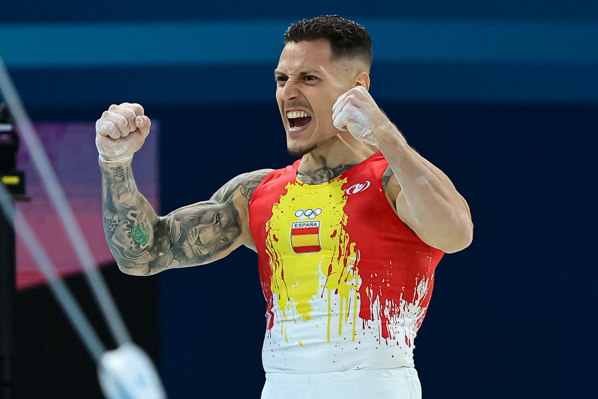 #SabíasQue 🤔 La ciudad de Alcoi cuenta con, ni más ni menos, CUATRO gimnastas en el #TeamESP 🇪🇸? Néstor Abad (GAM), Daniela Picó (GR), Maia Llacer y Laura Casabuena (GAF) ⭐️⭐️⭐️⭐️ #LigaIberdrolaGAF