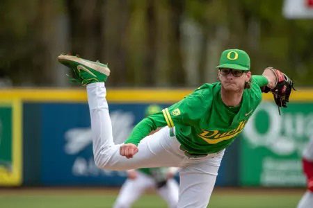 ScottWAllen16's tweet image. Ryne Nelson of the @Dbacks making Duck Nation @OregonBaseball super proud with his superlative work !
.
We are so happy and proud of Ryne !!
.
💛✋💚
.
🦆
.
💯
.
.