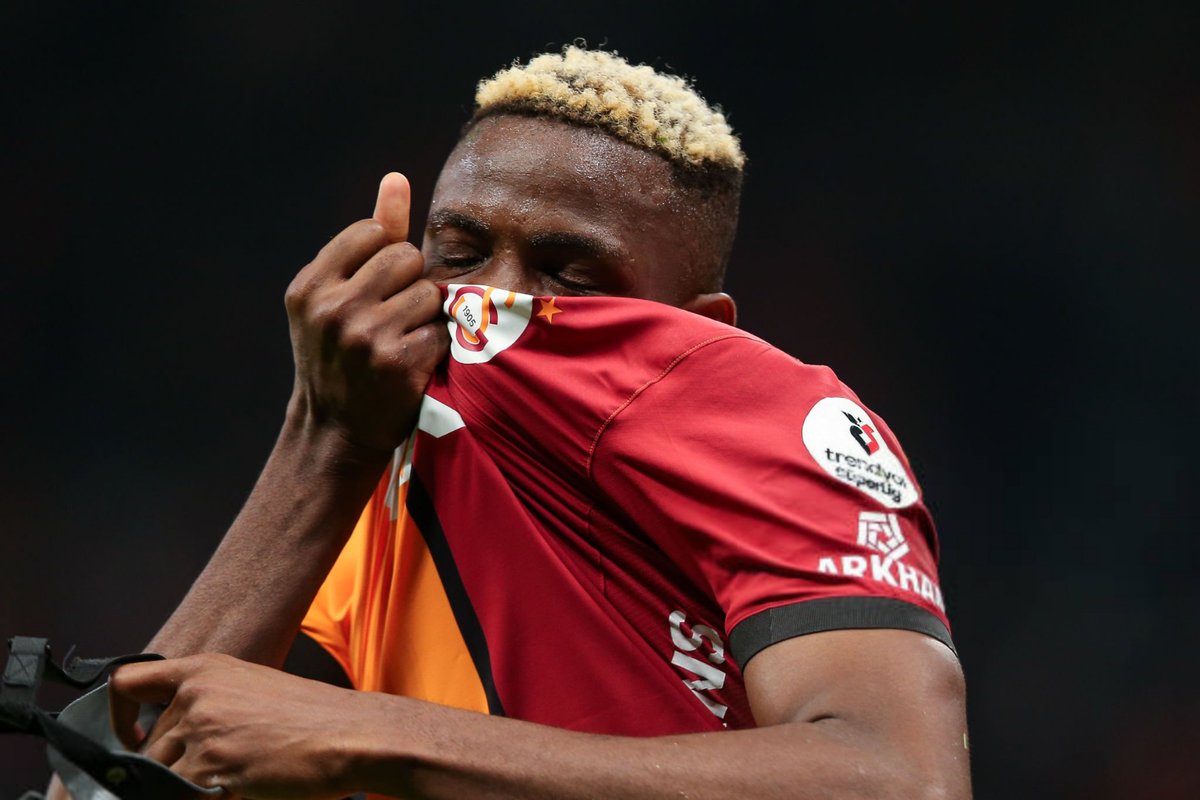 Victor Osimhen: "Ben Galatasaray'ı çok seviyorum."