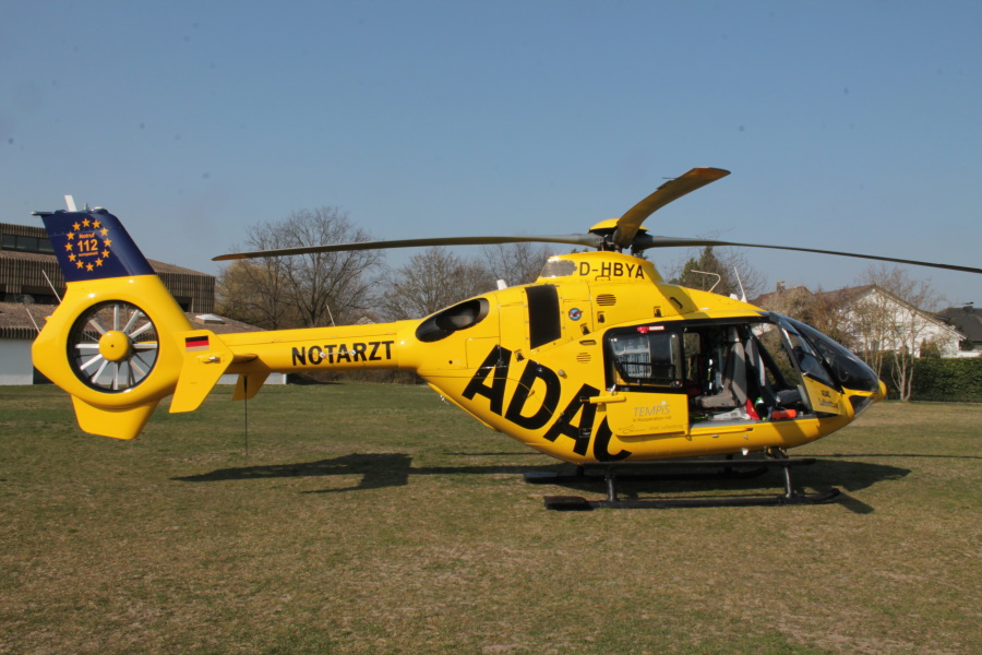 mrn_nachrichten's tweet image. Landau – Unfall mit schwerverletztem Motorradfahrer auf der #B48 mrn-news.de/2025/07/06/lan…