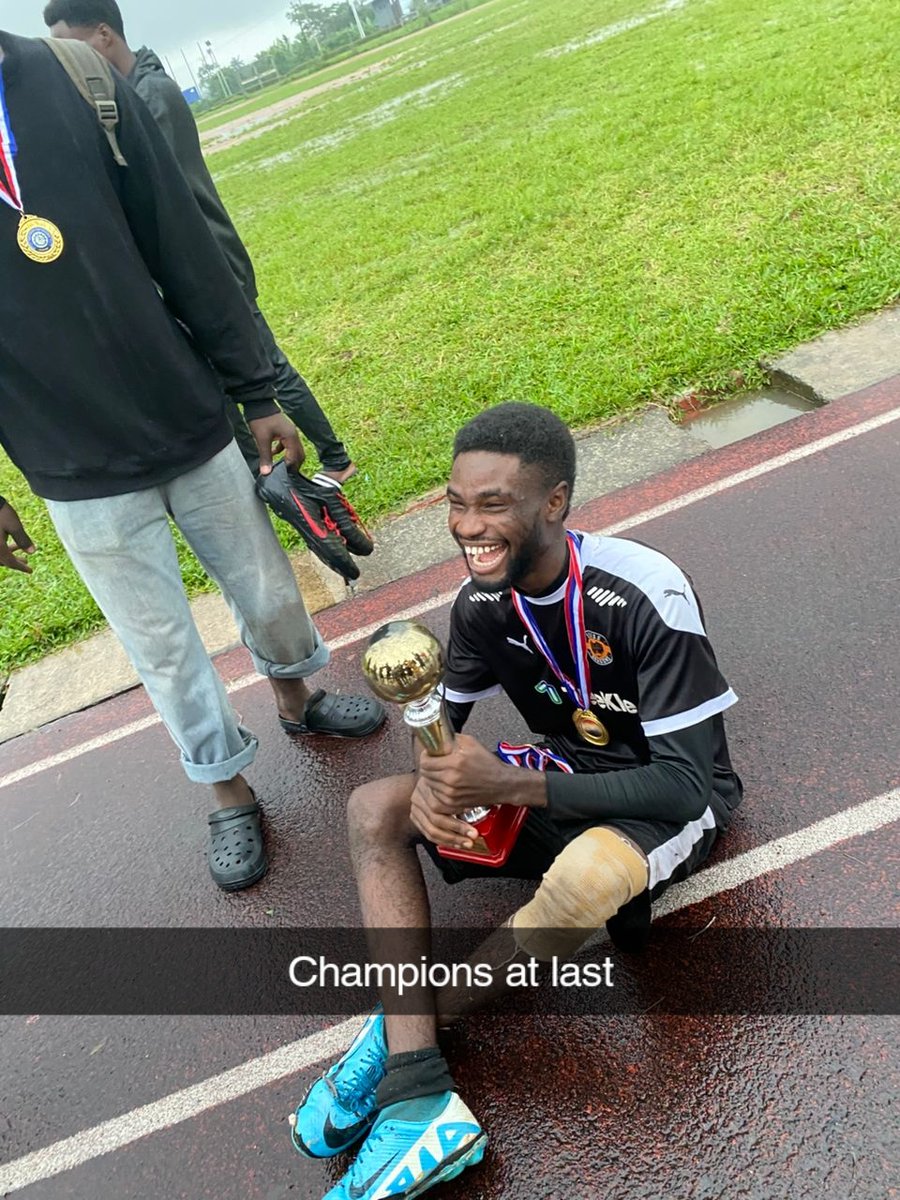 MOSELEY_007's tweet photo. The sky is the limit.

TESA DEANS CUP CHAMPION 🏆👑
GOLDEN BOOT AWARD ⚽️👟🥇

REMEMBER THE NAME!! https://t.co/JxBkU7mYmg