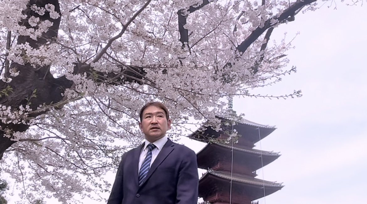 大東亜戦争を、通常の戦争と思ってはいけない。

戦う必要のない英米と戦わされた、謀略的・自滅的な戦争です。

「石油を止められたから、戦争を始めた」

と保守派は言いますが…。

「物を売ってくれないから、金持ちを襲っていい」
なんて、強盗の発想です。
フランス革命かロシア革命の発想です。