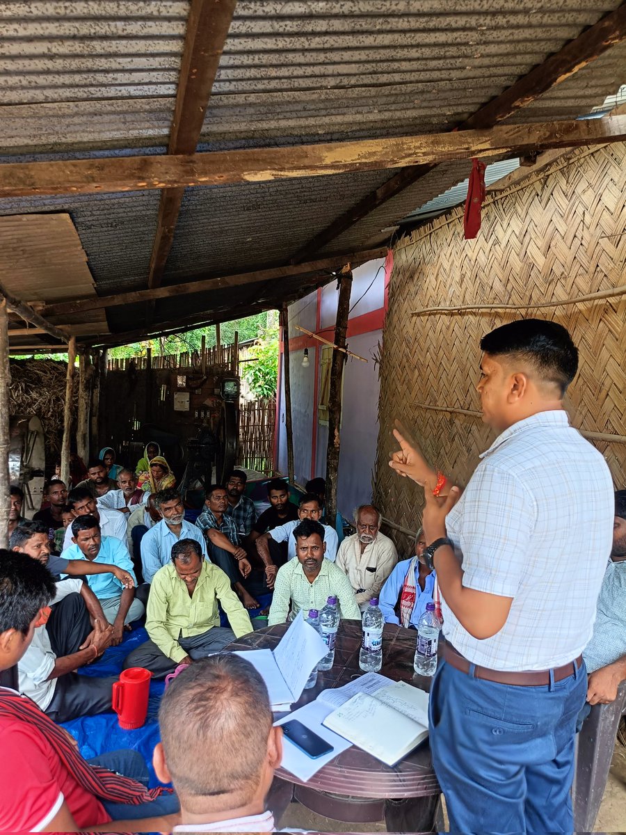 AugustineEnghee's tweet image. Booth committee formed at Nawaibill No. 2 of Nawaibill ARB High School Left Wing! Strengthening grassroots connections, empowering local leadership. A step towards community engagement and development!
 #BoothLevel