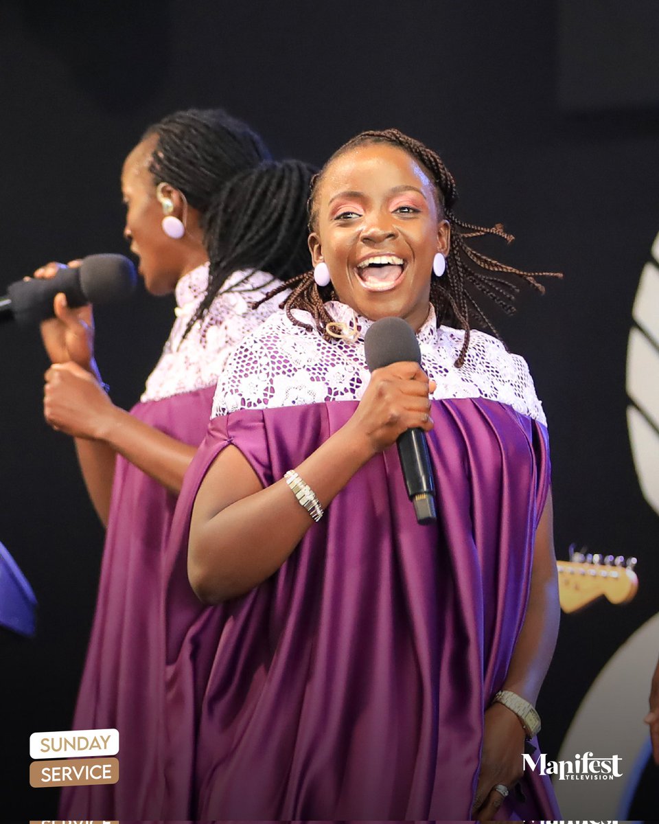 Mirembe1Joy's tweet image. Some years ago this great woman worshipped at Entebbe Manifest! Today she made her debut appearance at the big altar and what an experience. I'm still slain. What a gift... 🫡🙏🙌
#PhanerooAt11