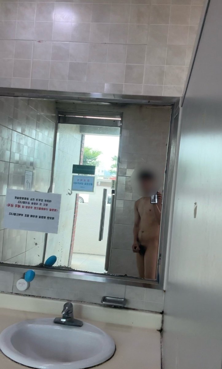 . (@sssass9087) on Twitter photo 