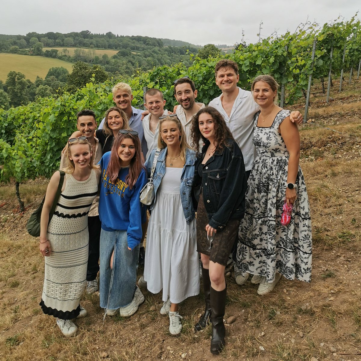 Sophie's friends escape the hustle and bustle of London for Henley... during Regatta week.