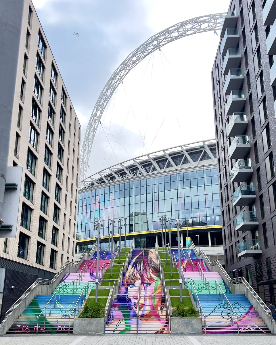 Loyalrex's tweet image. Family day out.