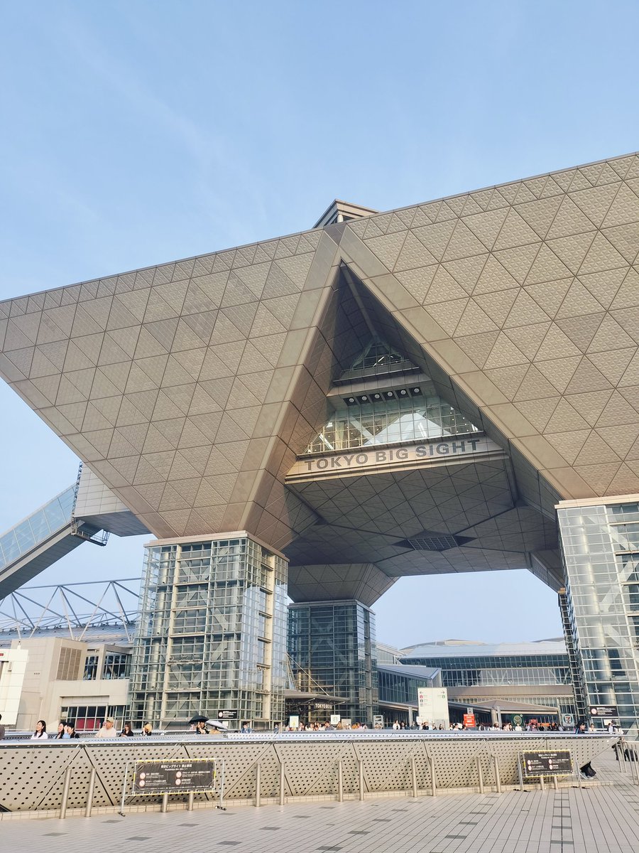 USpancall's tweet image. とても楽しい2日間でした!
「豆工場で有名になったリトルビーンズタウンです!」
という、???な説明に皆さん耳を傾けてくれて、デザフェスのお客様優しい😭
本当ありがとうございました!
また来年行けたらいいな!
出店、受かりやすように🙏🌟