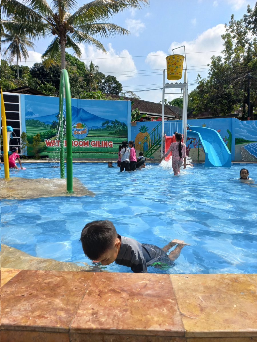 Sefti Yeanna tweet media