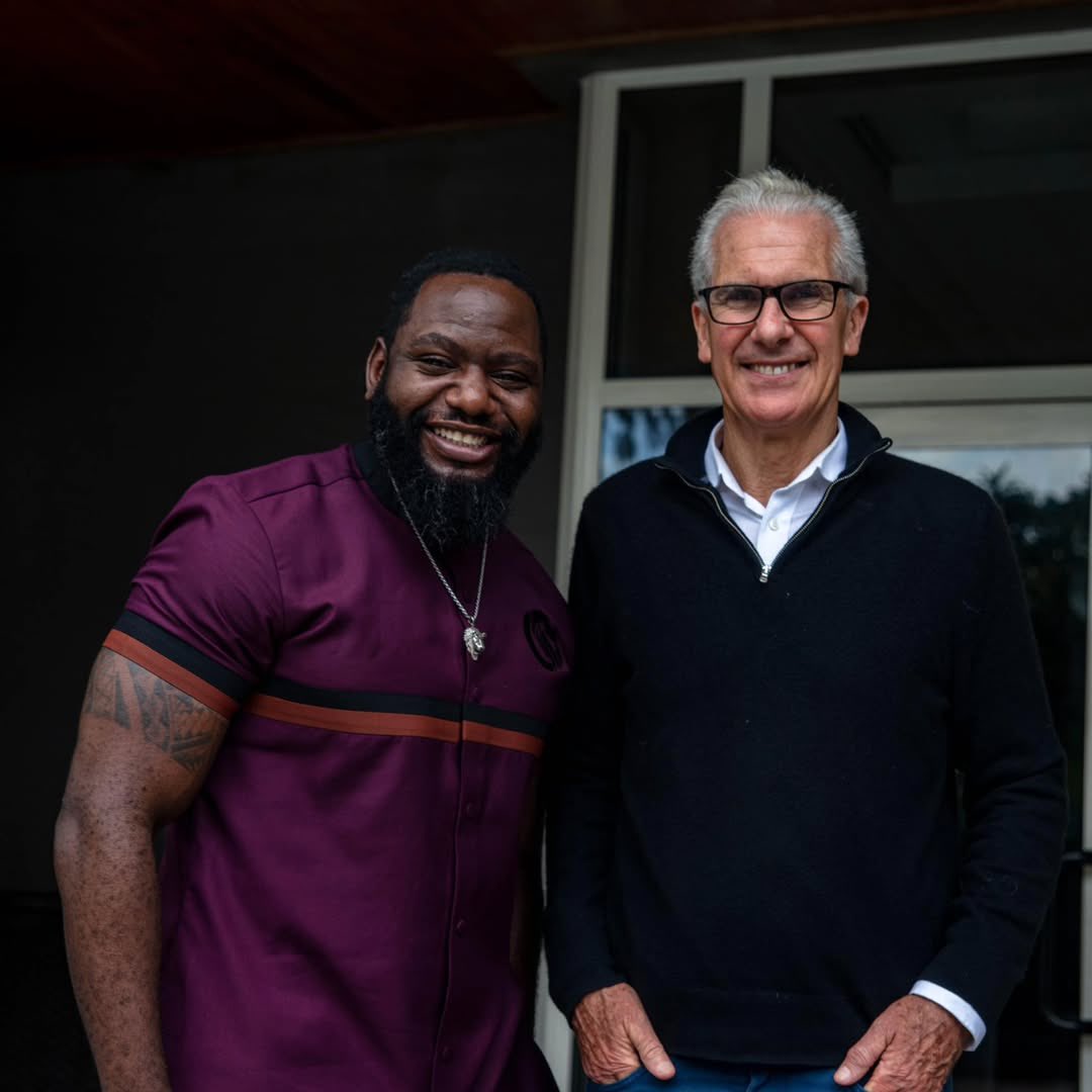 iamthatpj's tweet image. There’s nothing like a gathering of church leaders — even better when you’re seated with @nickygumbel.

Grateful for meaningful conversation, shared vision, and the reminder that the Church is strongest when we come together.