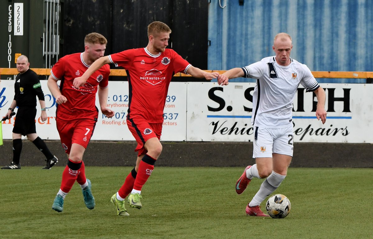 David Glencross (@dgxwasp) on Twitter photo Pictures from yesterday's friendly between <a href="/AlloaAthleticFC/">Alloa Athletic FC</a> <a href="/csstrollers/">Civil Service Strollers FC</a> now up on flickr. flickr.com/photos/alloa_f… Pictures from yesterday's friendly between <a href="/AlloaAthleticFC/">Alloa Athletic FC</a> <a href="/csstrollers/">Civil Service Strollers FC</a> now up on flickr. flickr.com/photos/alloa_f…