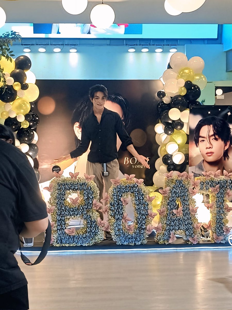Emmaxxxx95's tweet photo. ก็มาดิ่ค้าบ 🦦🤍

#MyStubbornFinalEp
#BoatYongyut @Yong_yutt https://t.co/rP0fbNY1Tg