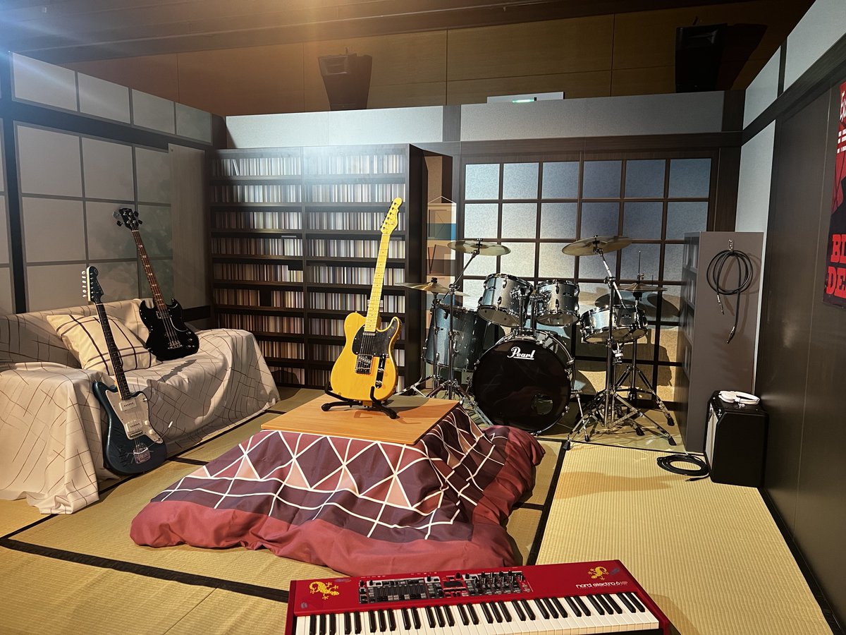 AWASUBA's tweet photo. ガルクラ展福岡最終日行ってきました🔥
限界オタク過ぎて30回くらい地面に膝着いた
最高でした🔥
 #ガルクラ展  #ガールズバンドクライ
 #ガルクラ https://t.co/hiWjIZ8hoD