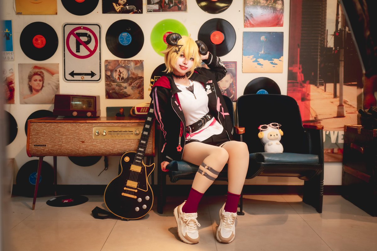 Tricia4649's tweet photo. 上げてけ聴衆 空へとPut your hands up！
📷｜Lichung Chang

#つのまきあーと https://t.co/Xc1Fw3qFxp