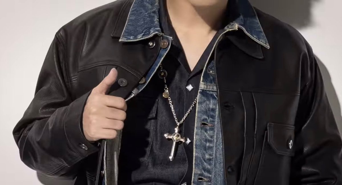 Jくん様 黒執事】ねんどろいど『セバスチャン・ミカエリス 紺碧の梟寮