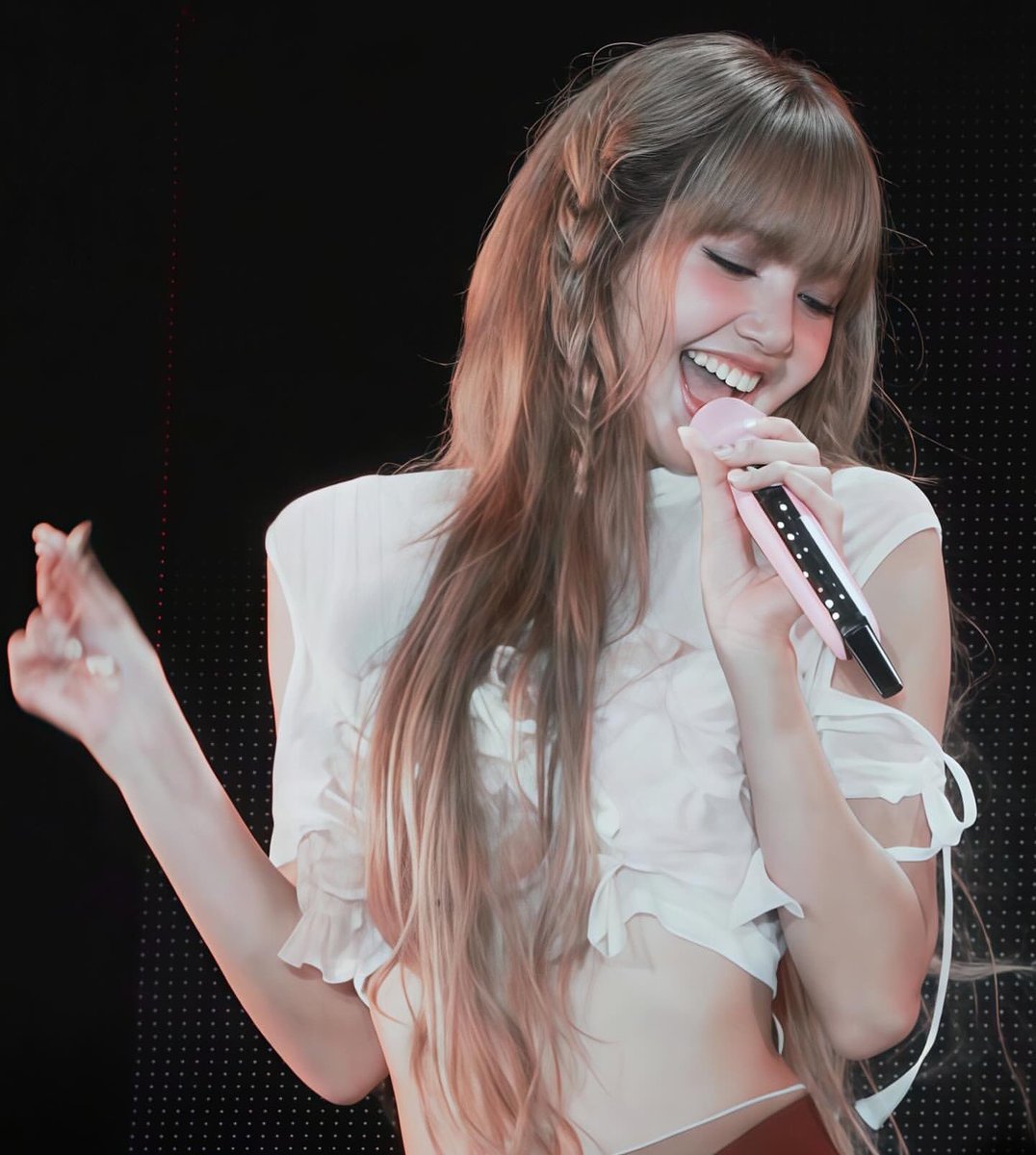 Day 2. Let’s go Lilies! 

LISA ROCKS GOYANG STADIUM  #DEADLINEinSeoul_LISA #BLACKPINK_DEADLINE