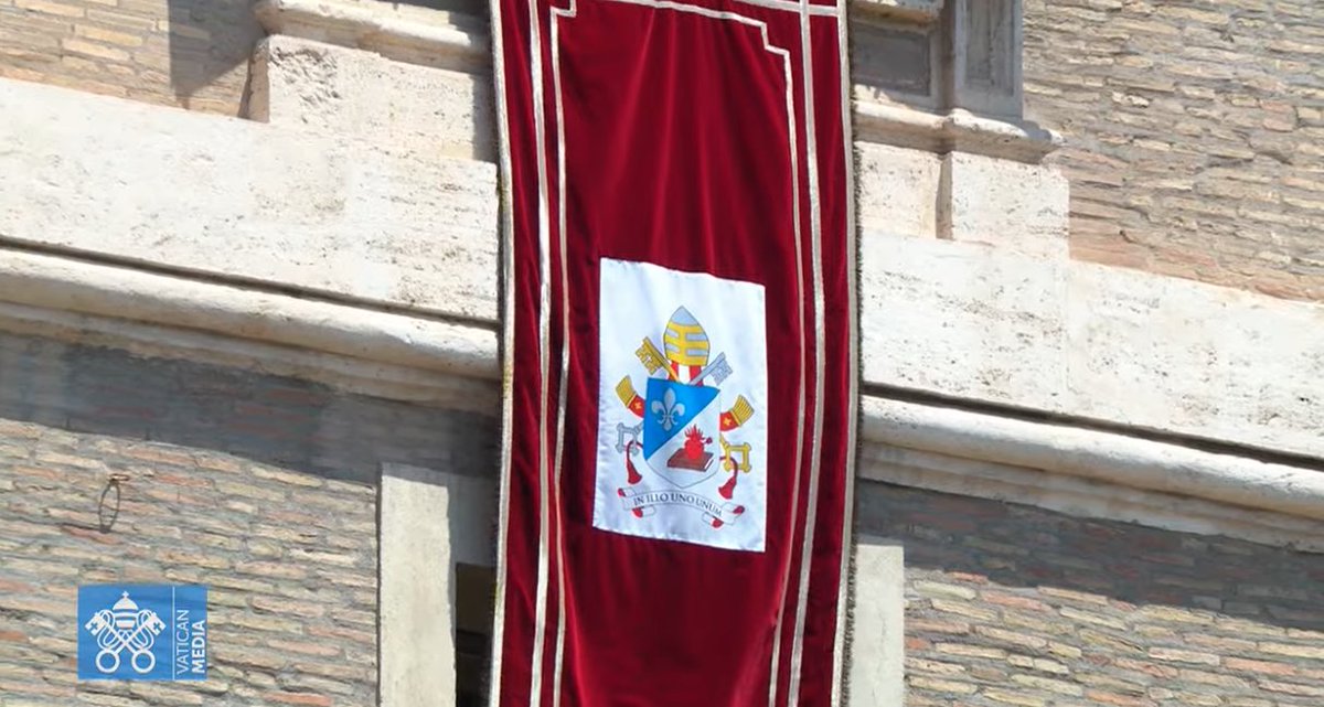 #LeoneXIV: La Chiesa e il mondo non hanno bisogno di persone che assolvono i doveri religiosi mostrando la loro fede come un’etichetta esteriore; hanno bisogno invece di discepoli innamorati che testimoniano il Regno di Dio ovunque si trovano.
#Angelus