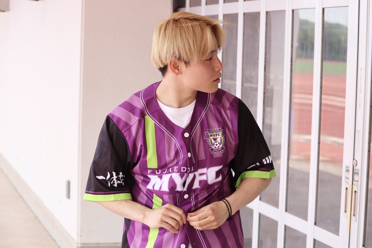 fujiedamyfc_pr's tweet photo. 【 7/12 #ベガルタ仙台 戦 】
👑 |  #シンクス スペシャルマッチ

▼ ベースボールシャツ ⚾️
⌚️ 16:30〜19:00
📍 中央広場 シンクスブース
📝 ライン抽選 (500名)
🗣️ 藤枝MYFC 公式LINEのお友達追加を！

#藤枝MYFC #岡澤昂星 🫶🏻
#1万人チャレンジ
#2025藤枝vs仙台 https://t.co/2TCjZvxhtK