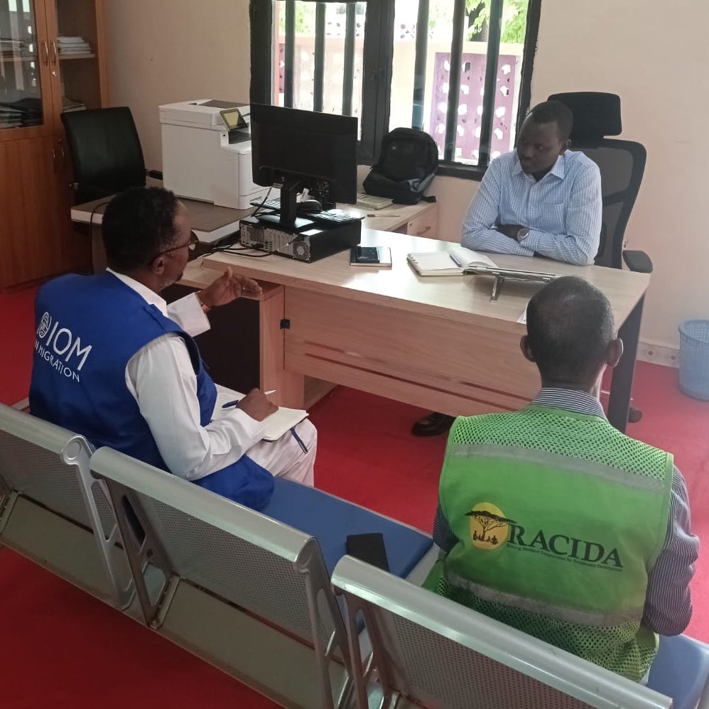RACIDA (@racidaofficial) on Twitter photo 📍 Mandera | On 3 July 2025,
Strengthening collaboration for healthier communities!
<a href="/UNmigration/">IOM - UN Migration 🇺🇳</a> Mandera Sub-Office, together with RACIDA, Mandera County’s Department of Public Health, held a courtesy call to plan the #ELEVATE project’s Community Health Promoters (CHPs) 📍 Mandera | On 3 July 2025,
Strengthening collaboration for healthier communities!
<a href="/UNmigration/">IOM - UN Migration 🇺🇳</a> Mandera Sub-Office, together with RACIDA, Mandera County’s Department of Public Health, held a courtesy call to plan the #ELEVATE project’s Community Health Promoters (CHPs)