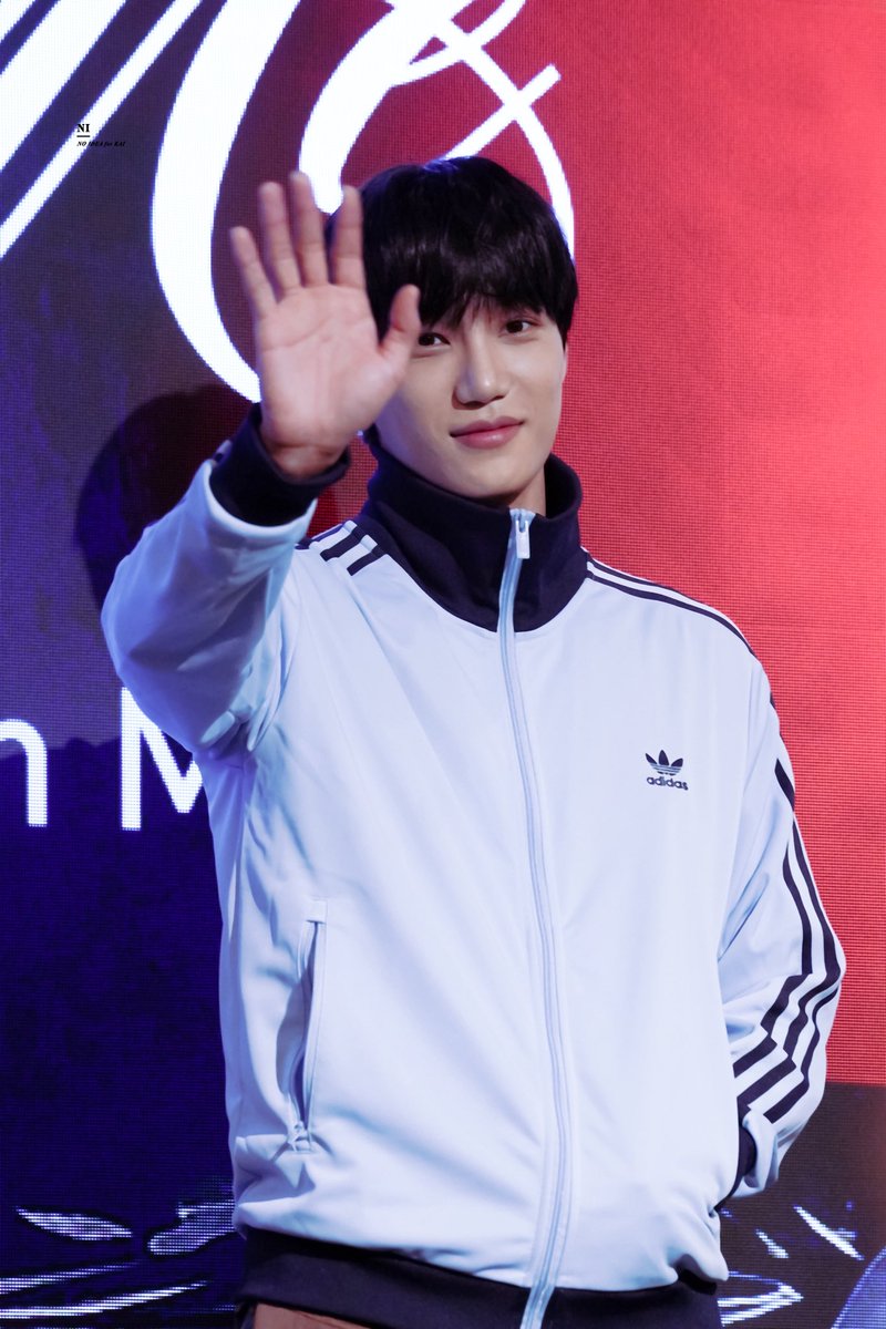 𝐍𝐎 𝐈𝐃𝐄𝐀 tweet media