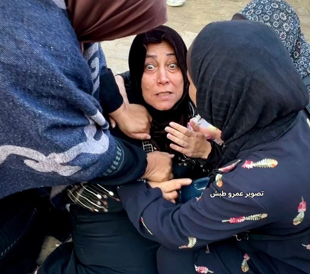 No words 
If you see this pic, reply with 🇵🇸 spread it 💔