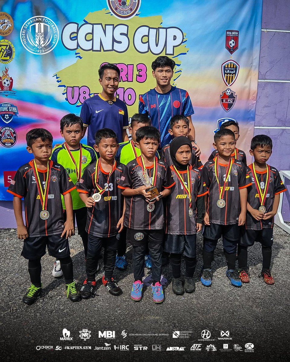 nsfc1923devt's tweet image. Pemain Liga Super @nsfc1923, Zahril Azri dan Airiel Zafran sempat meluangkan masa menghadiri Kejohanan Bolasepak CCNS Siri 3 yang berlangsung di Padang Merdeka, Port Dickson. 

#NSFC
#HobinJangHobin
#NSFCdevt