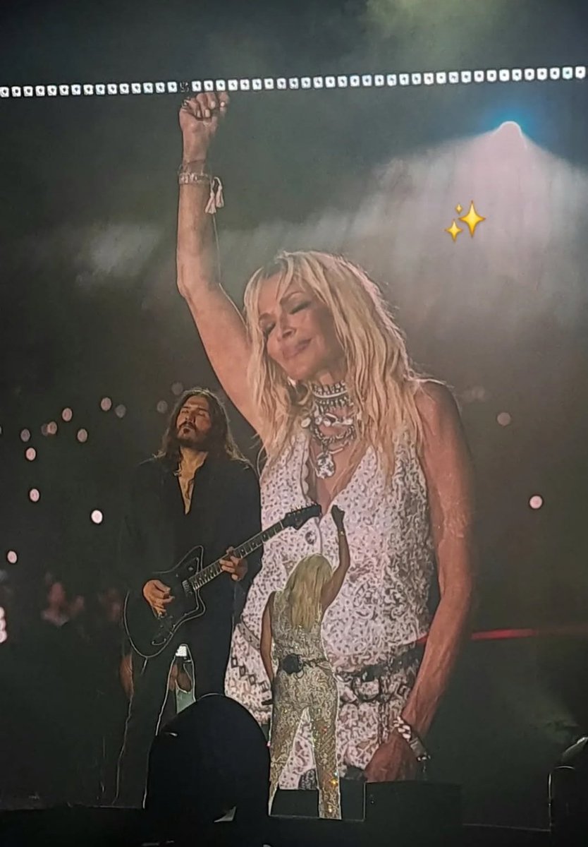 Anna +Carlos❤️#annavissi #fannatics #cyprus #ανναβισση #Κυπρος