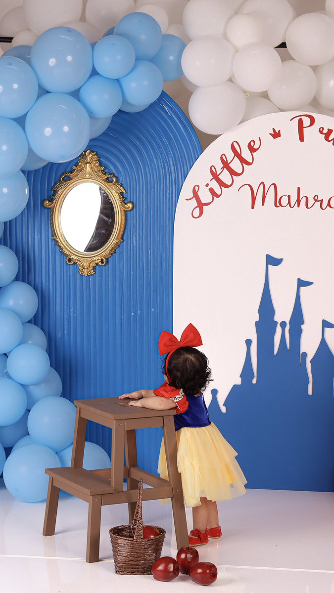 ٦ يوليو ..

ميلاد أمومتي وفرحتي الاولى " مـــــــــهرة "
اول مسرّات الحياة ، وأعظم وأحن شعور
اليوم اكملت صغيرتي عامها الأول .

- فَـ يارب ارزقها حلو العُمر وكرامةِ العيش وأحسن الأرزاق ، اللهم إني استودعتك صحتها وقلبها وسعادتها يارب احفظها بعينك التي لا تنام.. ♥️'