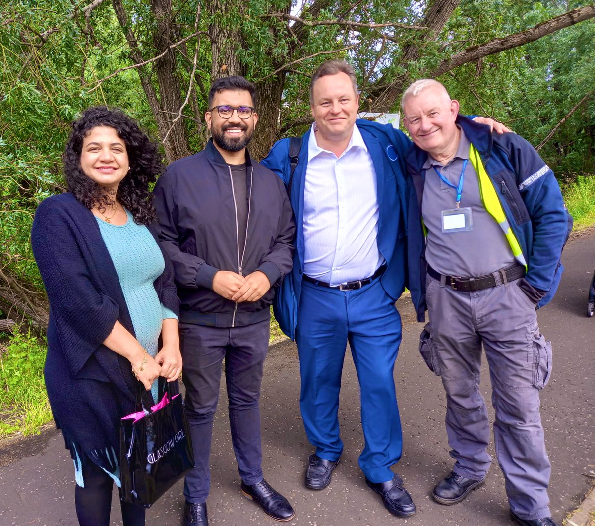 Cllr Zen Ghani (@zenghani) on Twitter photo It was great to be at the Brock Burn Festival yesterday in Priesthill with <a href="/RozaSalih/">Cllr Roza Salih</a> and <a href="/ChrisStephens/">Chris Stephens</a>! It was great to be at the Brock Burn Festival yesterday in Priesthill with <a href="/RozaSalih/">Cllr Roza Salih</a> and <a href="/ChrisStephens/">Chris Stephens</a>!