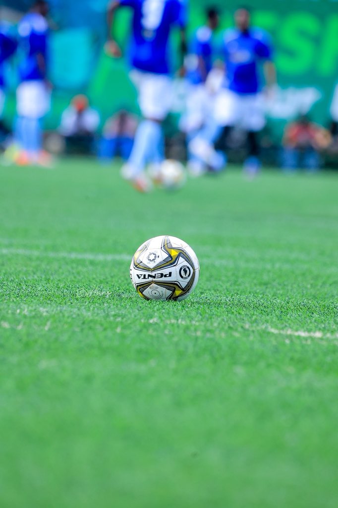 The #UOX game is on and it’s clear fan where you get together with the rest of then family