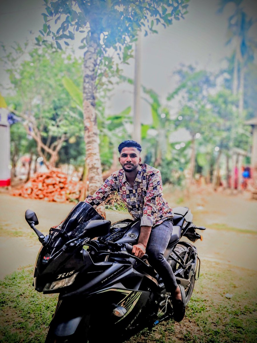 _md_s_u_m_o_n__'s tweet image. গন্তব্যে পৌঁছে গেলেই সমাপ্তি হবে, 
সকল হাহাকার আর অবসাদ.!