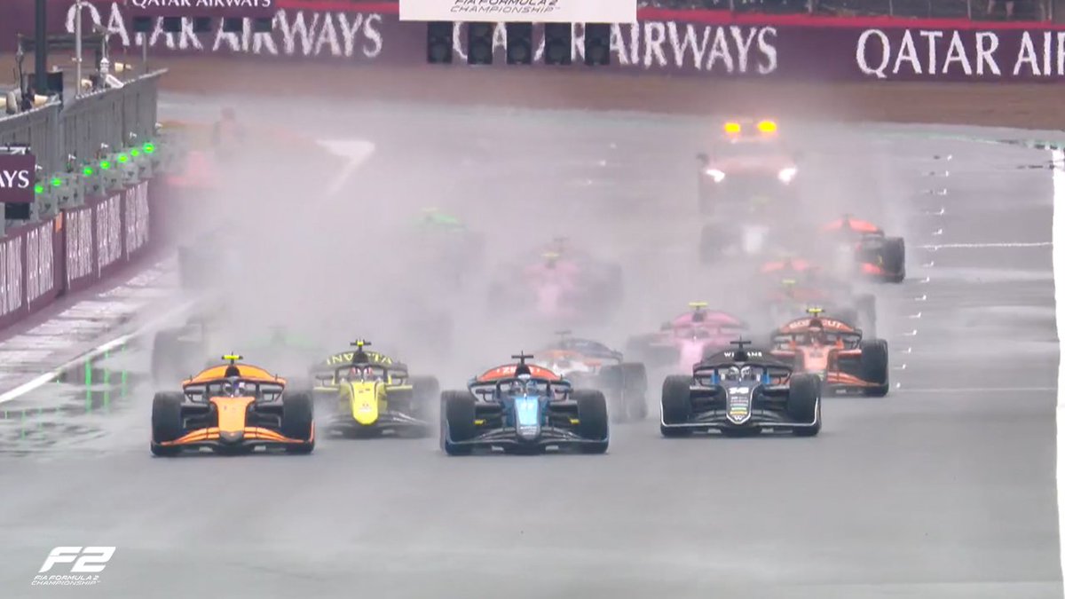 IT'S LIGHTS OUT AND AWAY WE GO! 

WHAT A START FROM CRAWFORD!! 😱

#F2 #BritishGP