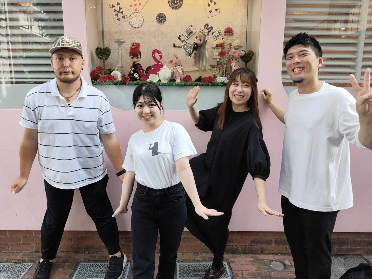 osamayumi_music's tweet photo. 📸共演者の皆さんと💐✨

松井まさみちさん！
びきさん！
キャサリンさん！
ホリさん！

素敵な方々と出会えて、本当に幸せでした☺️
あたたかく迎えてくださって
感謝でいっぱいです！💖

またどこかでご一緒できますように…🌈 https://t.co/Rg6lMh0k9o