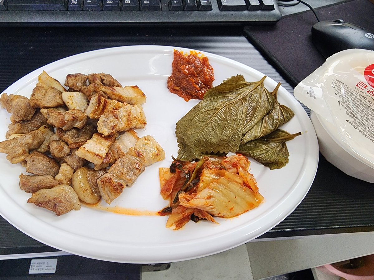 일하다가 진수성찬받음